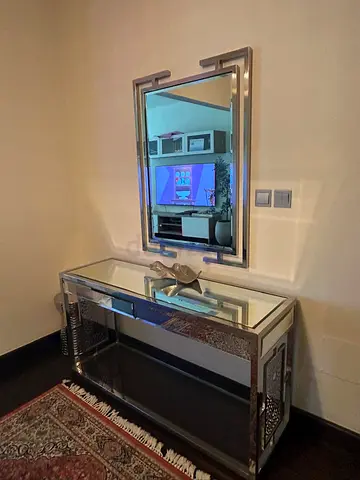 Luxury Mirrored Console Table + Matching Wall Mirror - Stainless Steel - Excellent Selling Dhs 1200