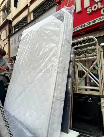180x200cm mattress with top comfortable foam. Same day delivery available