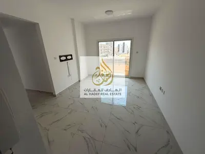 شقة مميزة,بلكونة,صيانة مجانية,مساحة واسعة,موقع مميز,سهل الوصول
