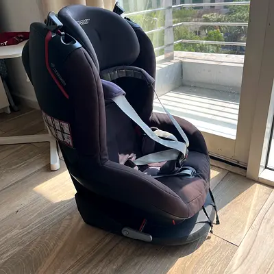 Maxi Cosi Tobi child car seat (4x available)