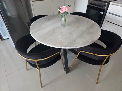 homecentre 4 seater Marble Dining Table
