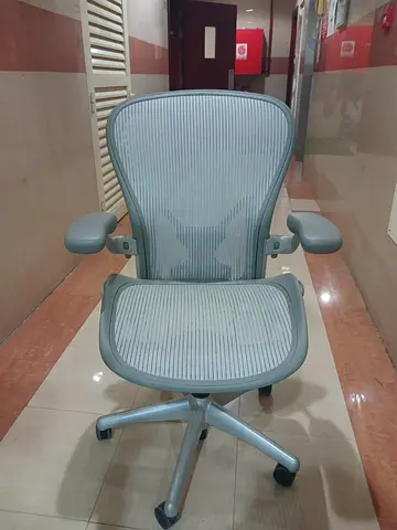 Selling Herman Miller Aeron classic chair type C Fully Loaded