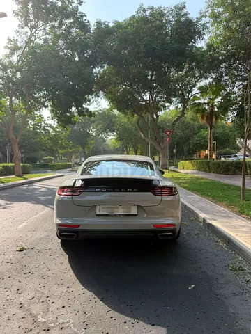 2018 Porsche Panamera | Low Mileage 61,000 KM | Special Colour | AED 159,000