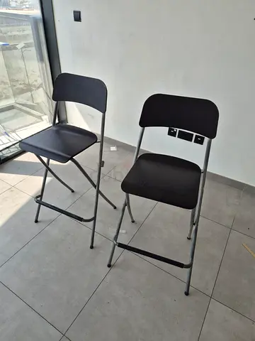 Set of 2 Black Folding Bar/Stool Chairs - Lightly Used , 25 AED per piece