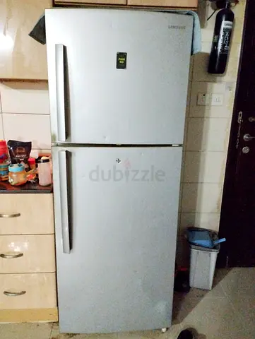 Samsung fridge 220 lt
