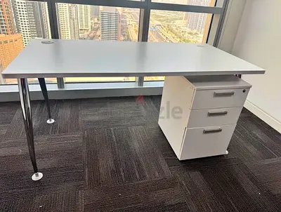 TABLE WITH DRAWER(120x75x75 cm)