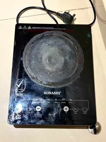 Used Sonashi Single Electric Induction Cooktop — Needs Cleaning