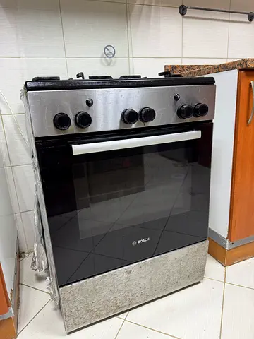 Bosch Series 2 - 4 Burners Gas Cooker - Stainless Steel