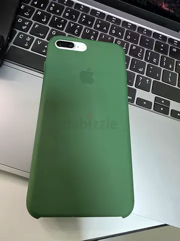 Iphone 8 plus sim lock back crack rest all perfect loc al barsha 3 0582440493