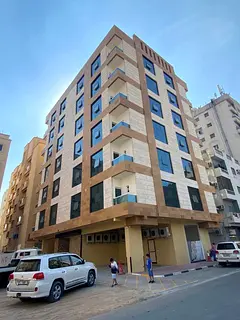 100% freehold / fully rented / strategic location / simple life / permit G + 12