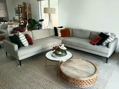 West Elm Ändes Corner Sofa Like brand new Condition