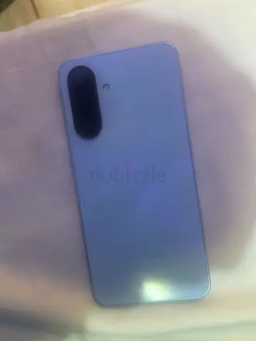 Brand new samsung A17 .., just bought 1 week back