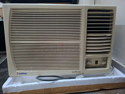 Cooline Window Air Conditioner Unit - Used