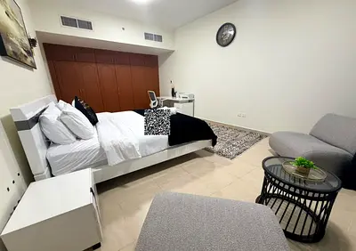 2 Bedroom sea view fully furnished available for rent yearly