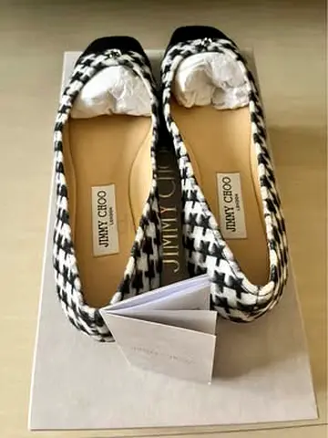 Jimmy Choo houndstooth ballerina flats - size 37.1/2 specified, excellent condition