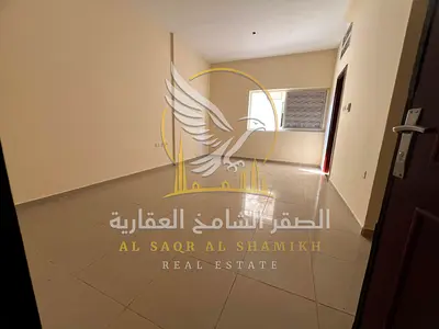 ستوديو في البوطينة بتصميم راقٍ ومساحة مميزة ومطبخ عملي، بسعر مميز , تكيف مركزي