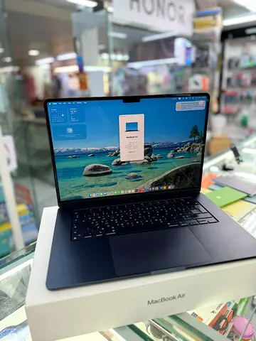 Apple MacBook Air M2 2023 - 15inch,Dark Blue, Excellent Condition