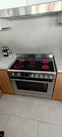 Bosch Stainless Electric Range with Ceramic Hob and Oven - Good Condition