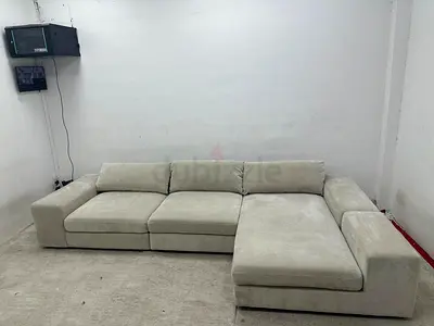 Looks like new condition eichholtz brand lshape comfortable sofa