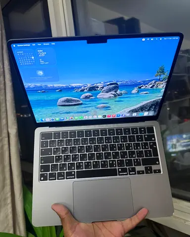 APPLE MACBOOK AIR M3 2024 | 16GB RAM | 512GB SSD | 13.6” LIQUID RETINA | SPACE GREY