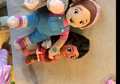 Original soft Miss Rachel large talking doll and Moana