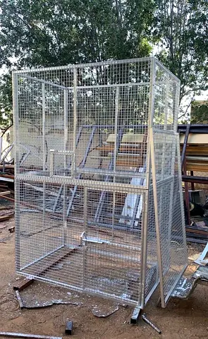 Macaw cage portable