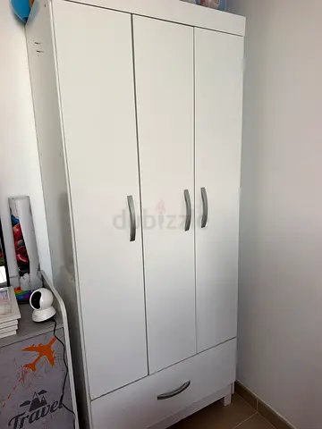 Closet With drawers