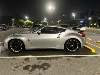 2015 Nissan 370Z 照片 2