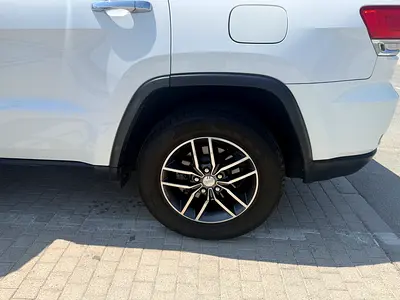 صورة 5 لـ 2018 JEEP GRAND CHEROKEE