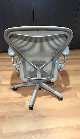 Herman Miller Aeron Chair - Size B, Fully Adjustable, Light Gray