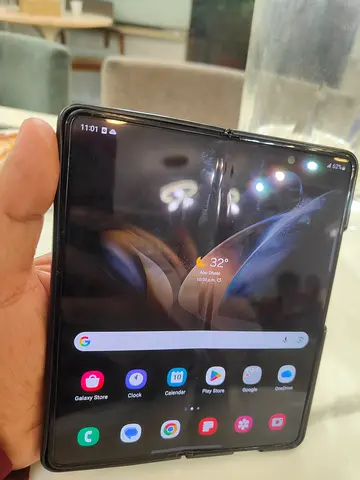 SAMSUNG GALAXY Z FOLD 4