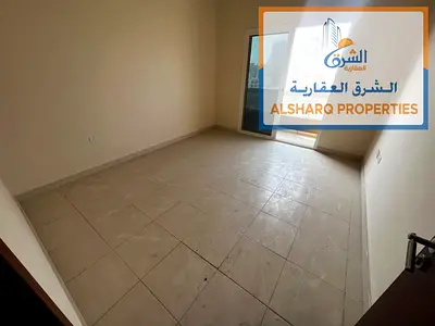 ✨ فرصة عائلية بالراشدية 1 شارع الميناء! شقة غرفتين وصالة إطلالة بحرية على الخور بـ 2 حمام وصيانة على المالك بـ 35 ألف على 4 دفعات ✨
