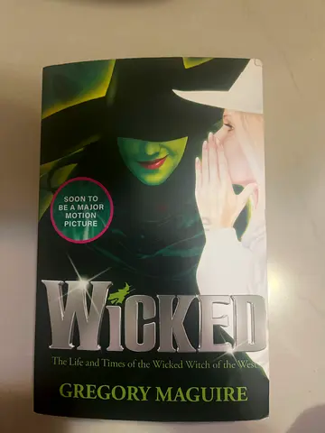 Wicked: The Life and Times of the Wicked Witch of the West by Gregory Maguire (Paperback)