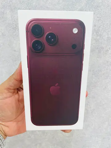 iPhone 18pro max 2TB