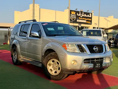 2011 Nissan Pathfinder S GCC Specs