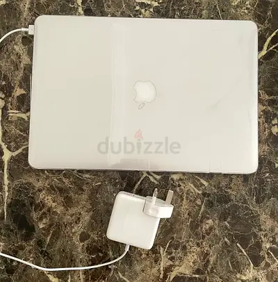 15 inch Apple MacBook Pro with Charger (Transparent Plastic Case) -perfect Working Condition
