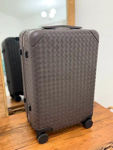 Bottega Trolley Bag ( SUPER MASTER QUALITY)