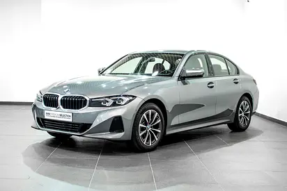 318i Sedan Pure