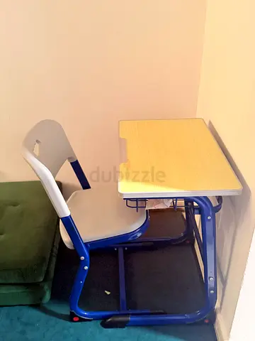 Single student desk and chair set - compact study table