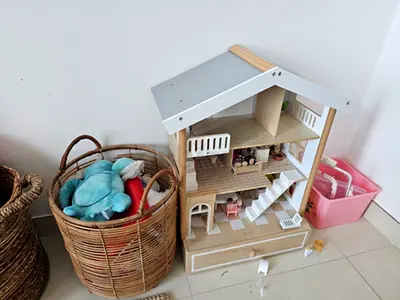 Happy Villa dollhouse