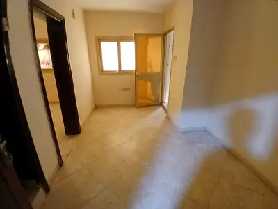 Bigger 1bhk for family Building with Balcony just rent 26k easy access to dubai