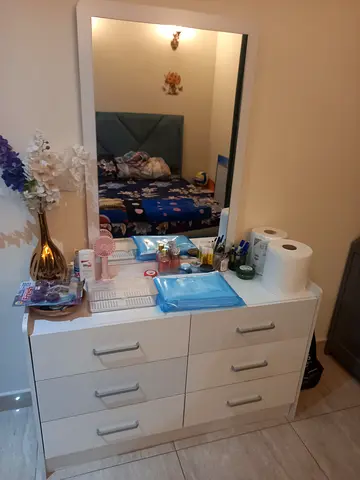 Dressing  table