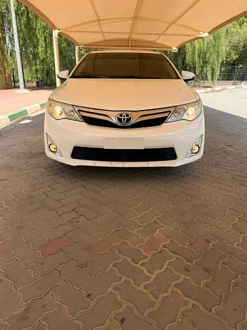 2014 Toyota Camry SE GCC Specs