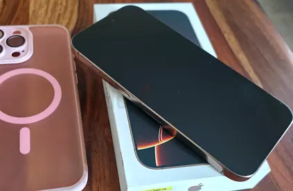 iPhone 16 Pro Max 256GB in immaculate condition