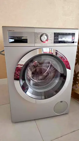 Bosch series 8 smart washing machine 10kg