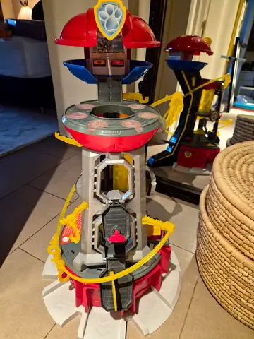 Paw Patrol Mighty Lookout Tower