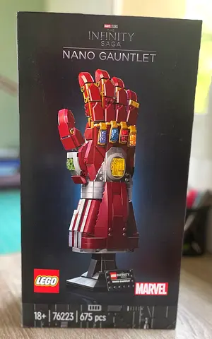 LEGO Marvel Infinity Saga Nano Gauntlet Set - 76223