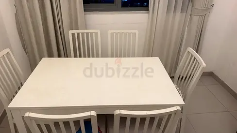 Dining table with 6 chairs white color