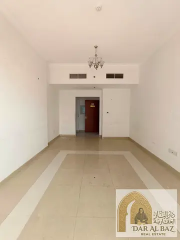 باركن مجاني! فرصة مميزة بالمجاز 2، غرفتين وصالة، غرف ماستر، بلكونتان بإطلالة مفتوحة، خزائن بالحائط وتكييف مركزي، بموقع استراتيجي.
