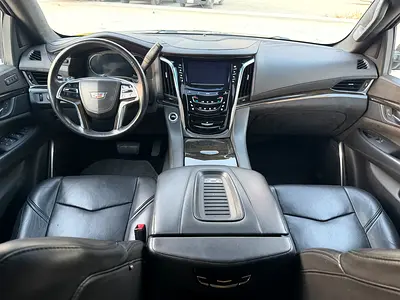 2018 Cadillac ESCALADE photo 9